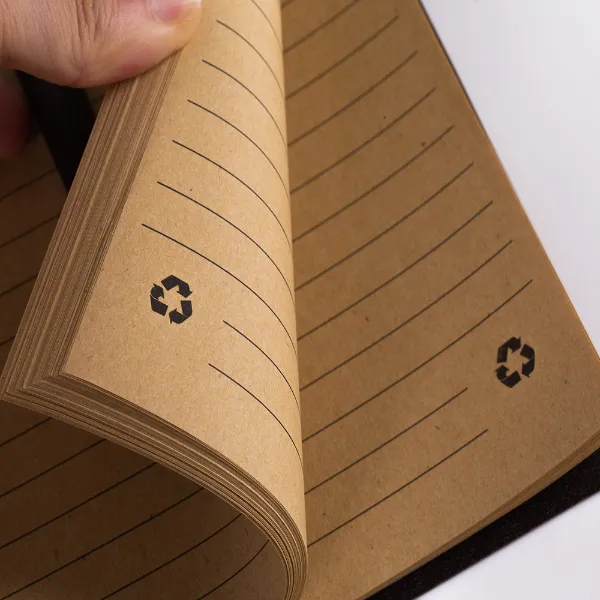 Caderno personalizado com capa produzida com grãos de café